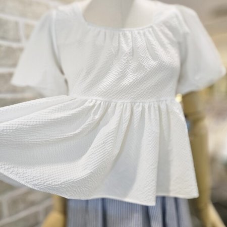 시어서커 끈 장식 블라우스