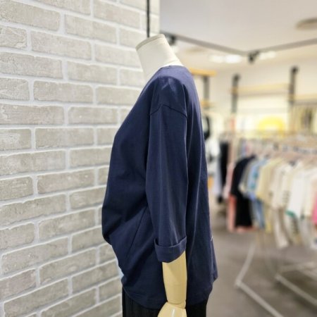 시보리 배색 프린트 티셔츠