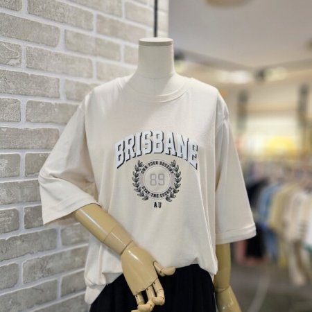 시보리 배색 프린트 티셔츠