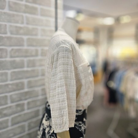 버튼 와플 블라우스