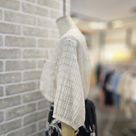 버튼 와플 블라우스