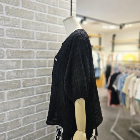 버튼 와플 블라우스