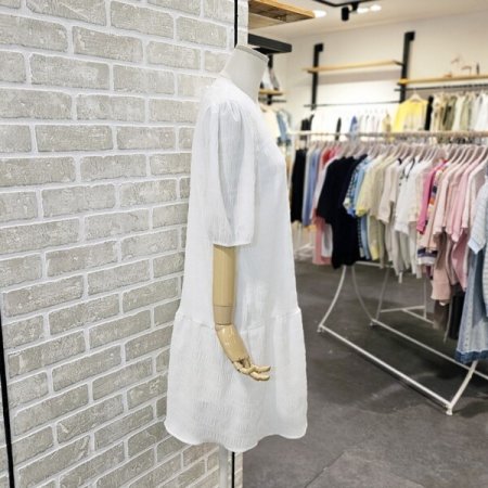 주름 미디 원피스