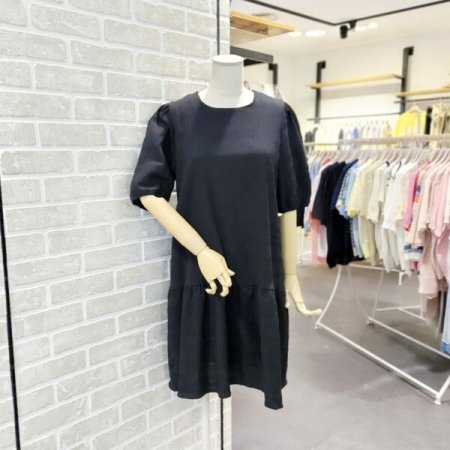 주름 미디 원피스