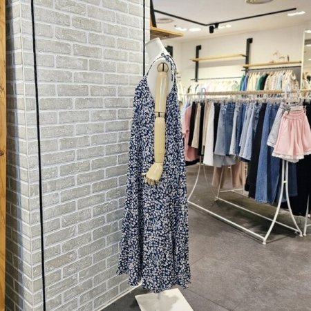 어깨 끈 주름 원피스