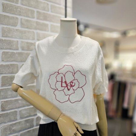 플라워 로고 자수 니트