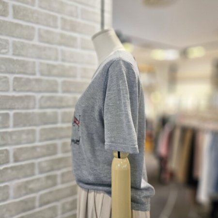 강아지 자수 니트