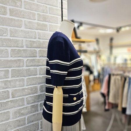 메탈 단가라 브이넥 니트