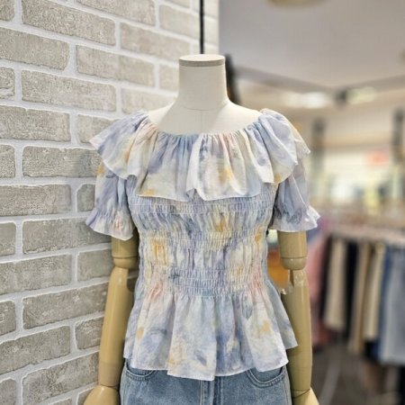 오픈 숄더 블라우스