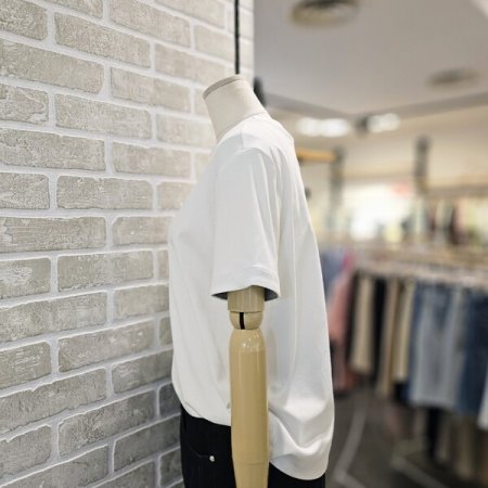 소매 롤 업 티셔츠