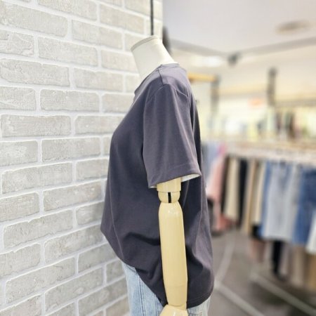 소매 롤 업 티셔츠