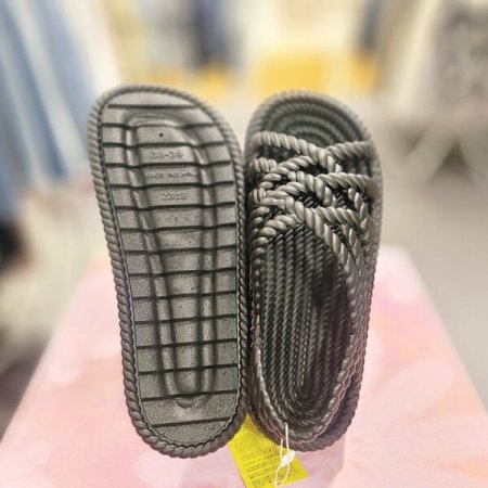 루프 통굽 샌들