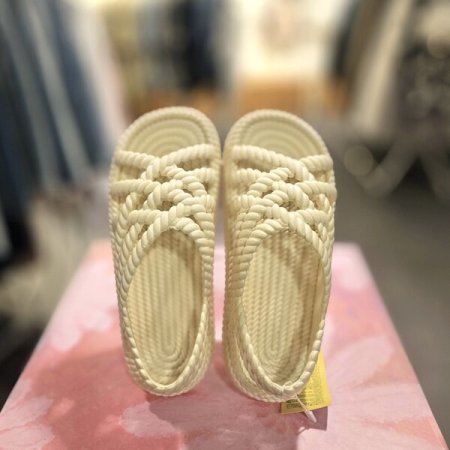 루프 통굽 샌들