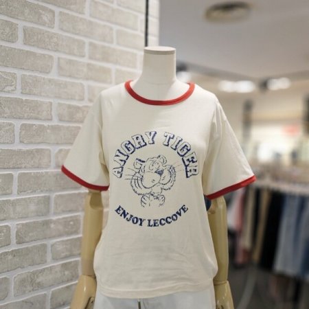 타이거 프린트 티셔츠