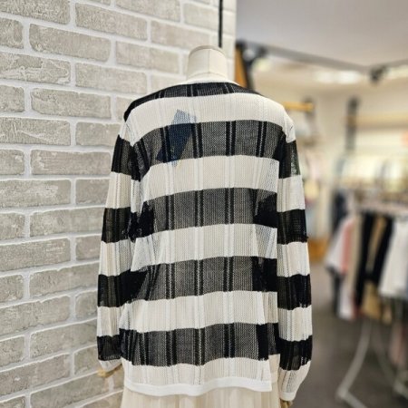 루즈핏 스트라이프 니트