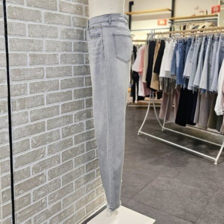 그레이 리벳 데님 팬츠