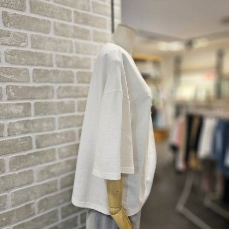 진주 장식 루즈핏 티셔츠