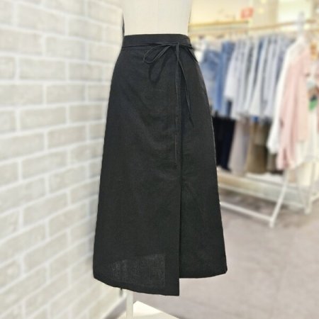 끈 장식 슬릿 스커트