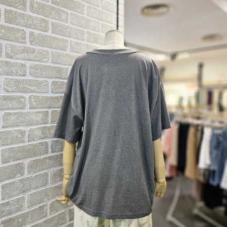 브이넥 피그먼트 티셔츠