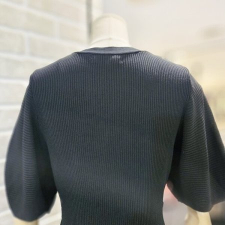 퍼프 소매 리브드 가디건