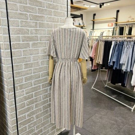 허리 스모킹 프린트 원피스