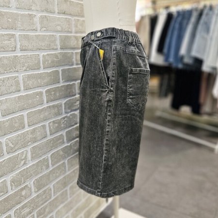 비조 장식 버뮤다 데님 팬츠