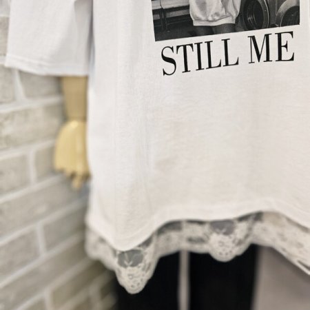 밑단 레이스 오버핏 티셔츠