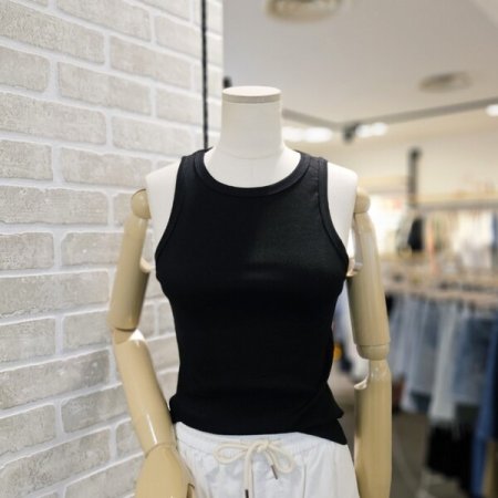 베이직 라운드넥 슬리브리스