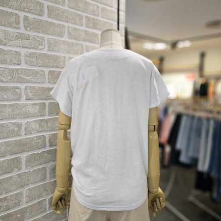 레코브 캡 소매 라운드 티셔츠