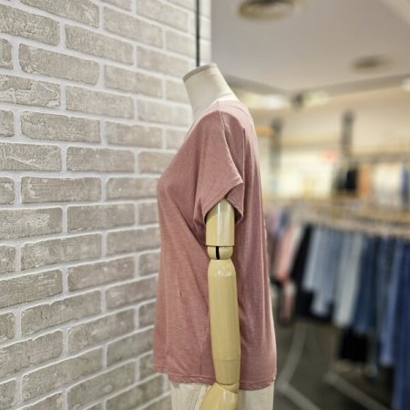 레코브 캡 소매 라운드 티셔츠