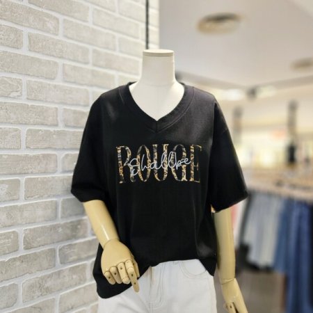 호피 브이 티셔츠