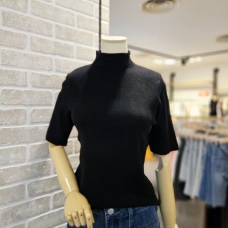 울 혼방 5부 소매 니트