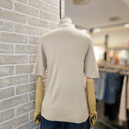 울 혼방 5부 소매 니트