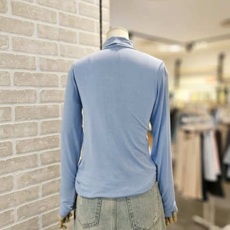 거즈 목 폴라 티셔츠