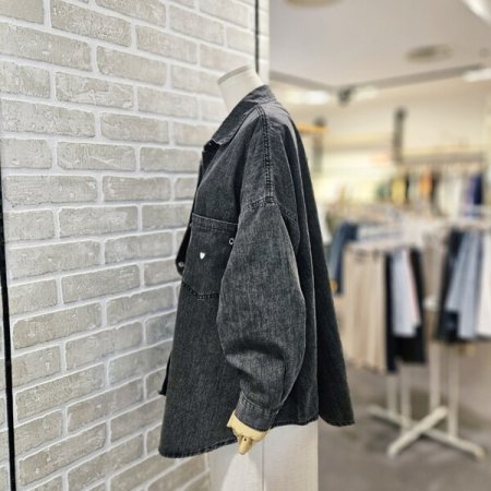 레코브 포켓 자수 데님 남방