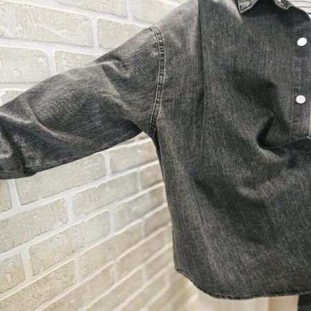 레코브 포켓 자수 데님 남방