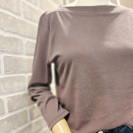 가을 보트넥 티셔츠