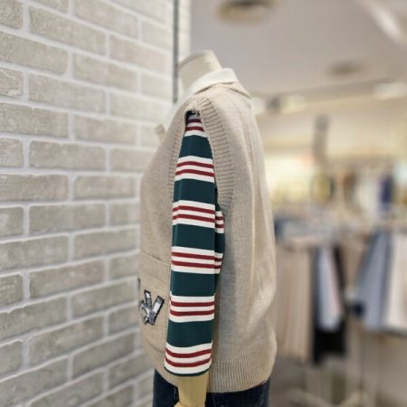 포켓 자카드 니트 베스트