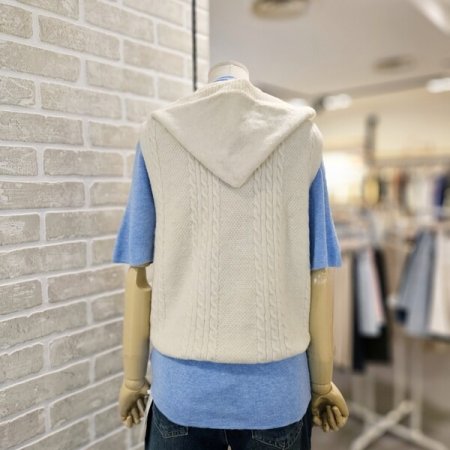 스트링 후드 니트 베스트