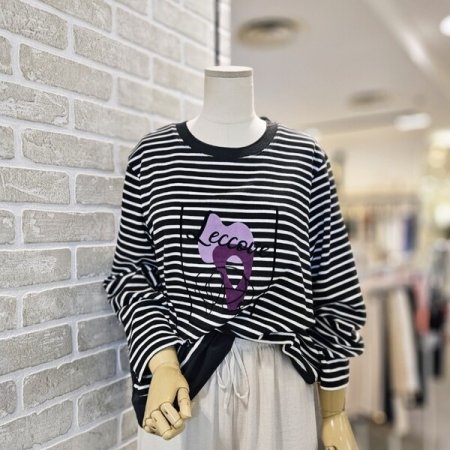 배색 레터링 스트라이프 티셔츠