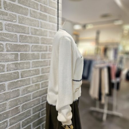 울 혼방 자수 가디건