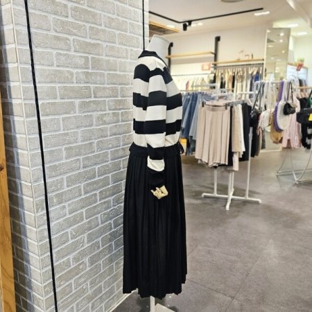 니트 배색 원피스