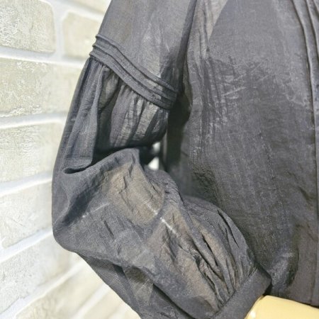 핀턱 나시 세트 블라우스