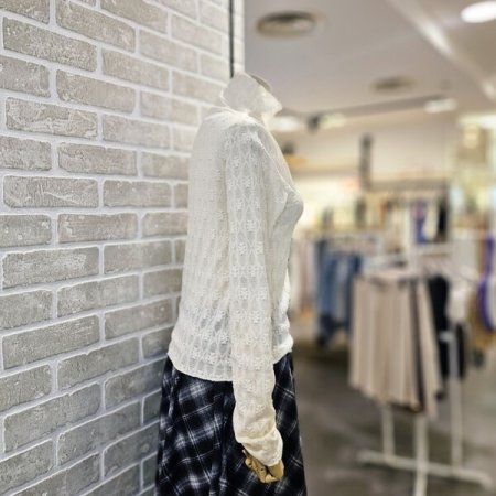 레이스 하이넥 티셔츠