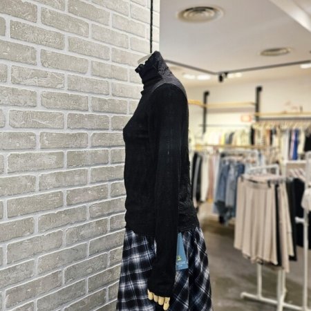 레이스 하이넥 티셔츠