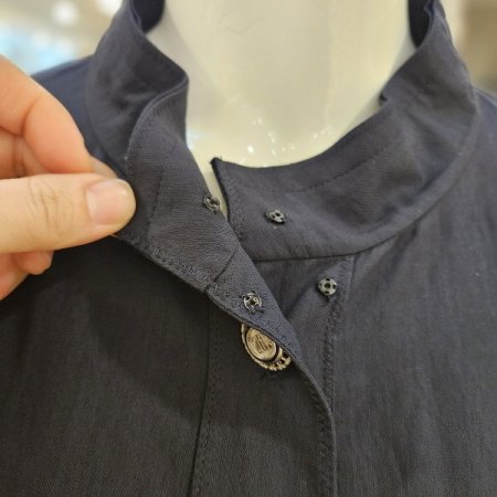 금속버튼 라운드넥 재킷