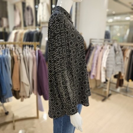 라운드 도트 카라 블라우스