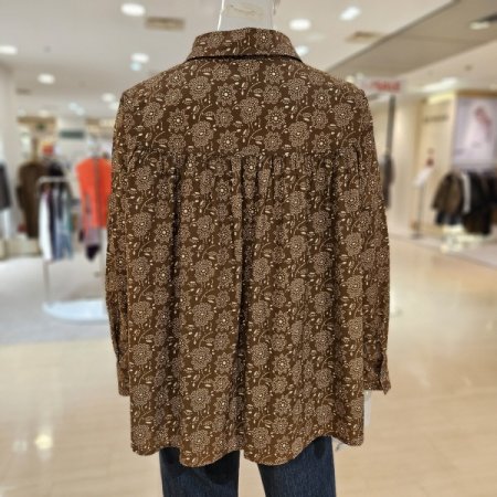 플라워 패턴 볼륨 면 블라우스