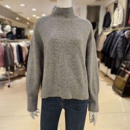 반터틀넥 오버핏 니트