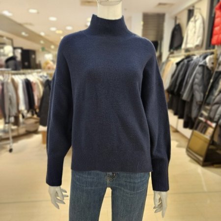 반터틀넥 오버핏 니트